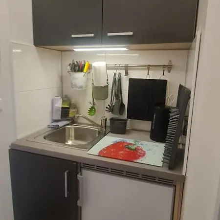 דירה Tiny Alkovenbett *